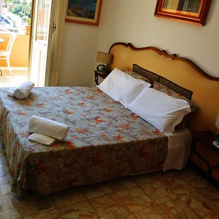 Superpanoramico Bed and Breakfast Cagliari Exteriör bild