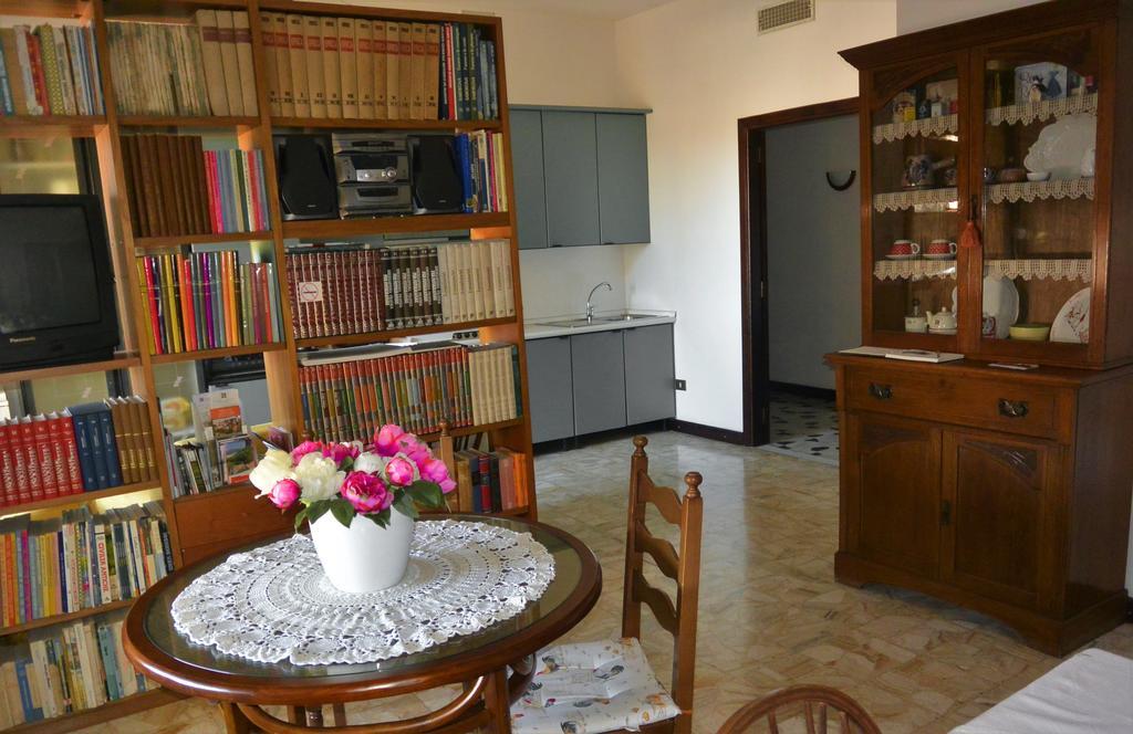 Superpanoramico Bed and Breakfast Cagliari Exteriör bild